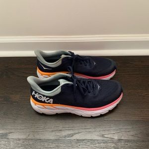 HOKA Clifton 7